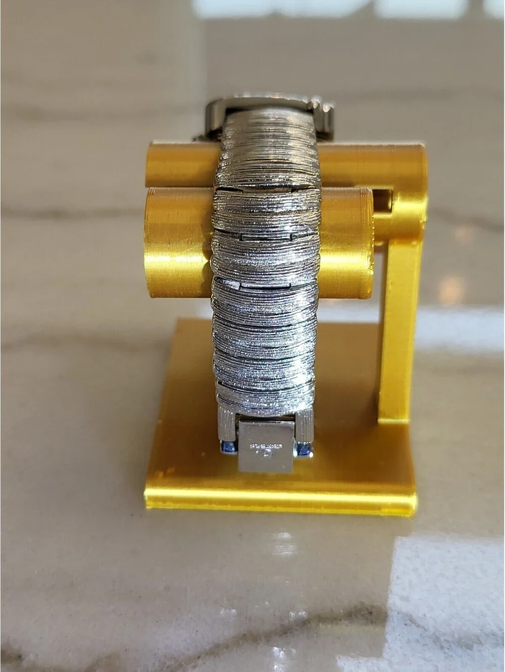 Vtg Cenere Woman’s Watch New Battery Silvertone 7